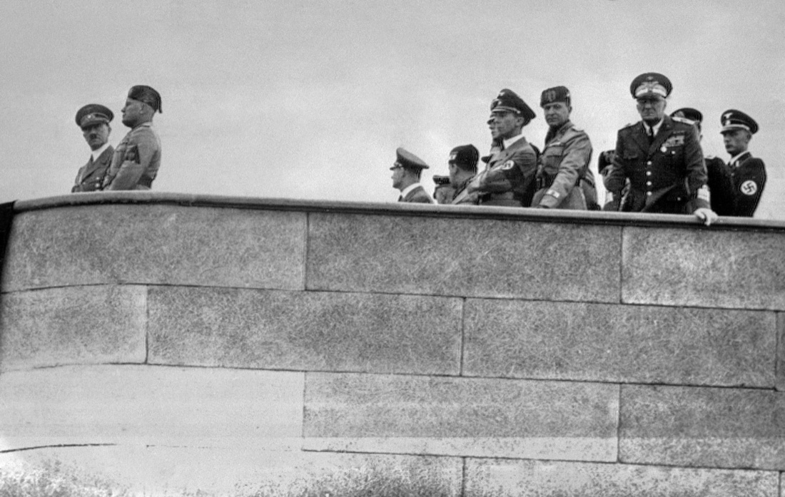 80 anni fa il viaggio di Hitler in Italia: la storia e le foto 80 anni fa il viaggio di Hitler in Italia: la storia e le foto