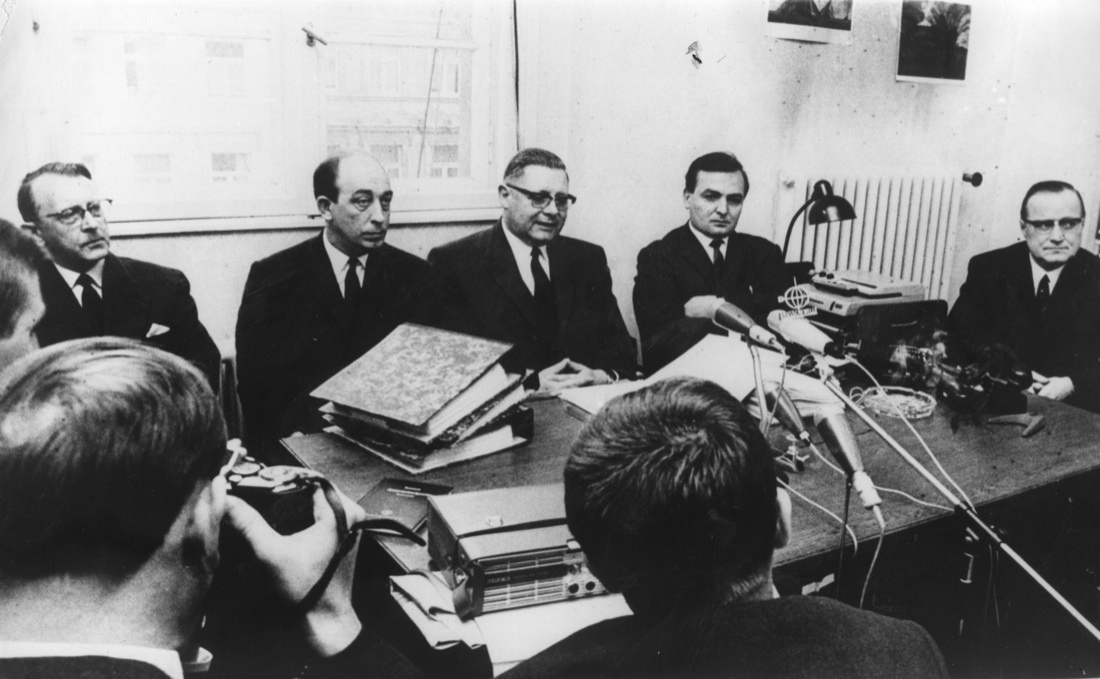 Maggio 1968: il processo al Talidomide – Storia e foto Maggio 1968: il processo al Talidomide – Storia e foto