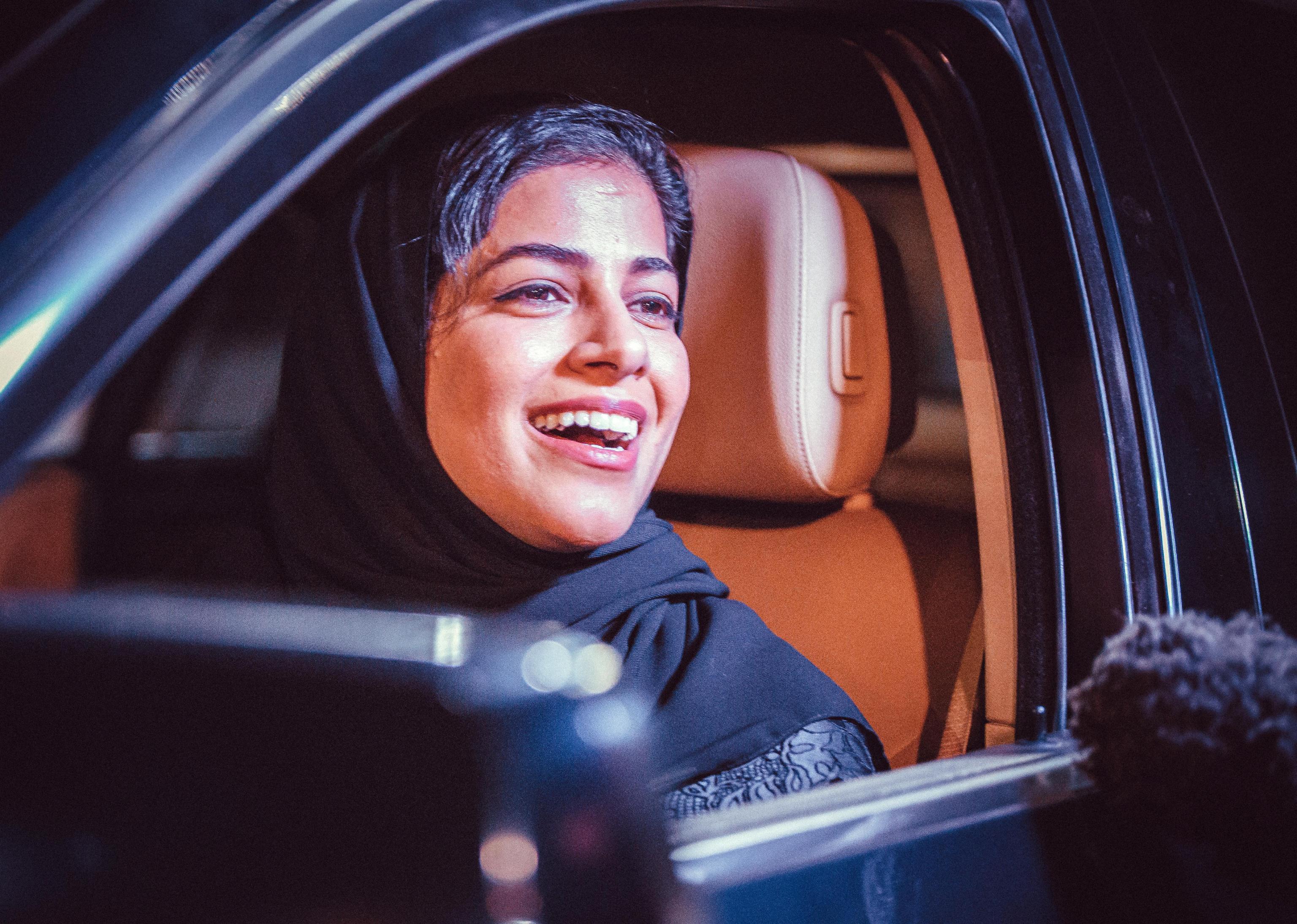Arabia Saudita: le foto più belle delle donne al volante Arabia Saudita: le foto più belle delle donne al volante