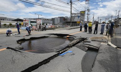 Giappone, terremoto a Osaka – Foto
