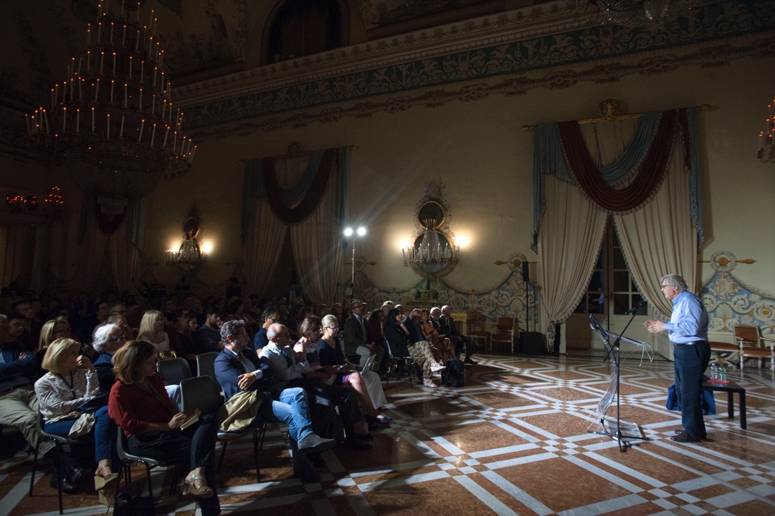 Il museo di Capodimonte a Napoli secondo Sgarbi