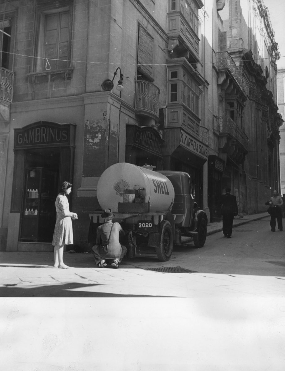 Un secolo di rapporti tra Malta e l’Italia (1919-2018). Storia e foto Un secolo di rapporti tra Malta e l’Italia (1919-2018). Storia e foto
