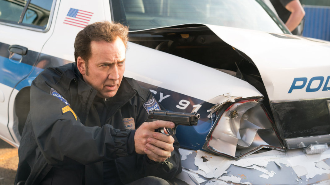 211 rapina in corso, Nicolas Cage senza paura – Recensione