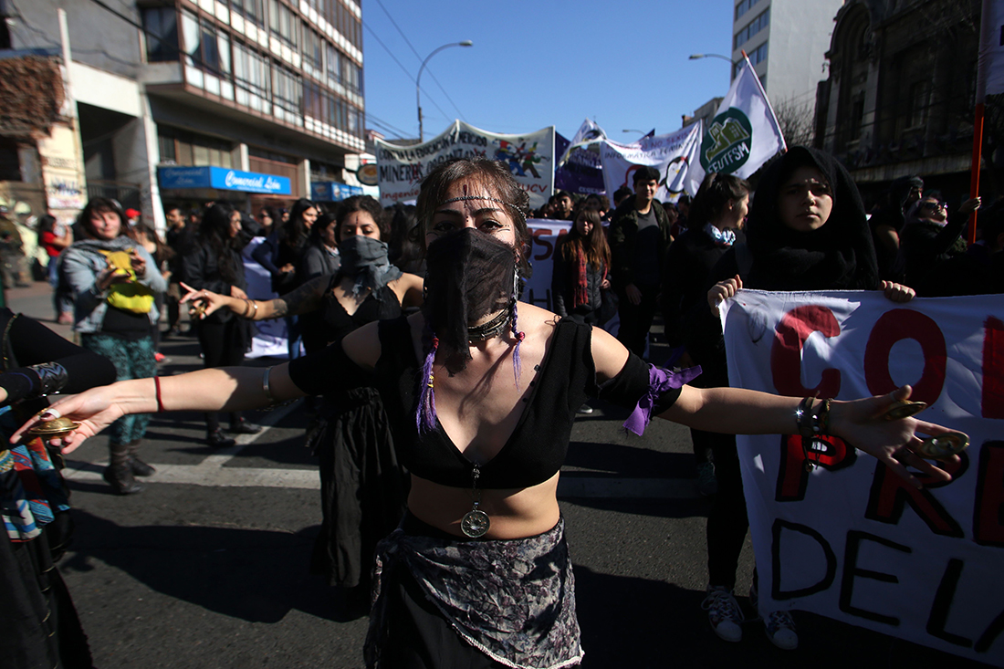 Cile, da dove nasce la protesta delle studentesse Cile, da dove nasce la protesta delle studentesse