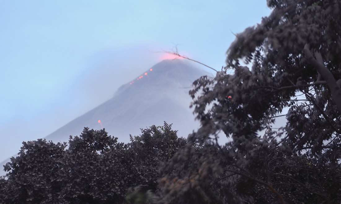 Guatemala, Vulcano del Fuego: cenere e morte – Foto