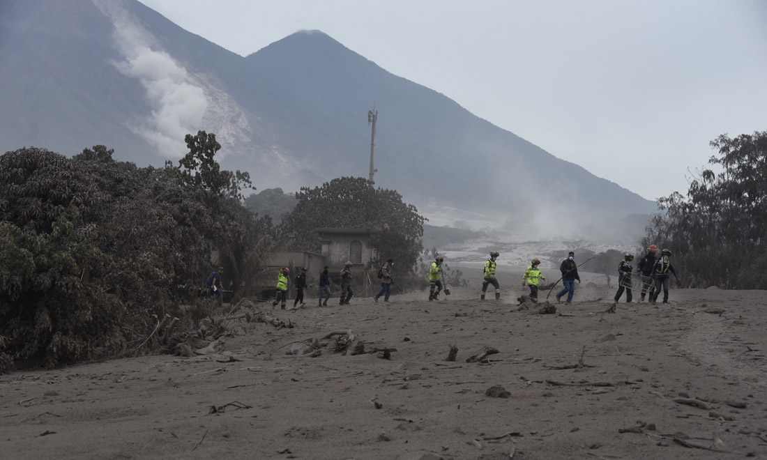 Guatemala, Vulcano del Fuego: cenere e morte – Foto