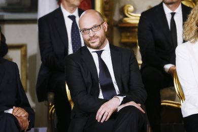 Chi è Lorenzo Fontana, il ministro che spaventa le famiglie arcobaleno