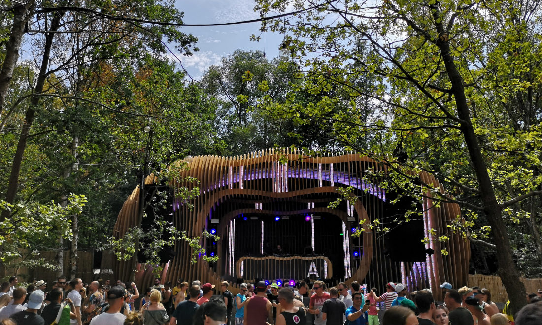 Un giorno vissuto dentro l’utopia di Tomorrowland Un giorno vissuto dentro l’utopia di Tomorrowland