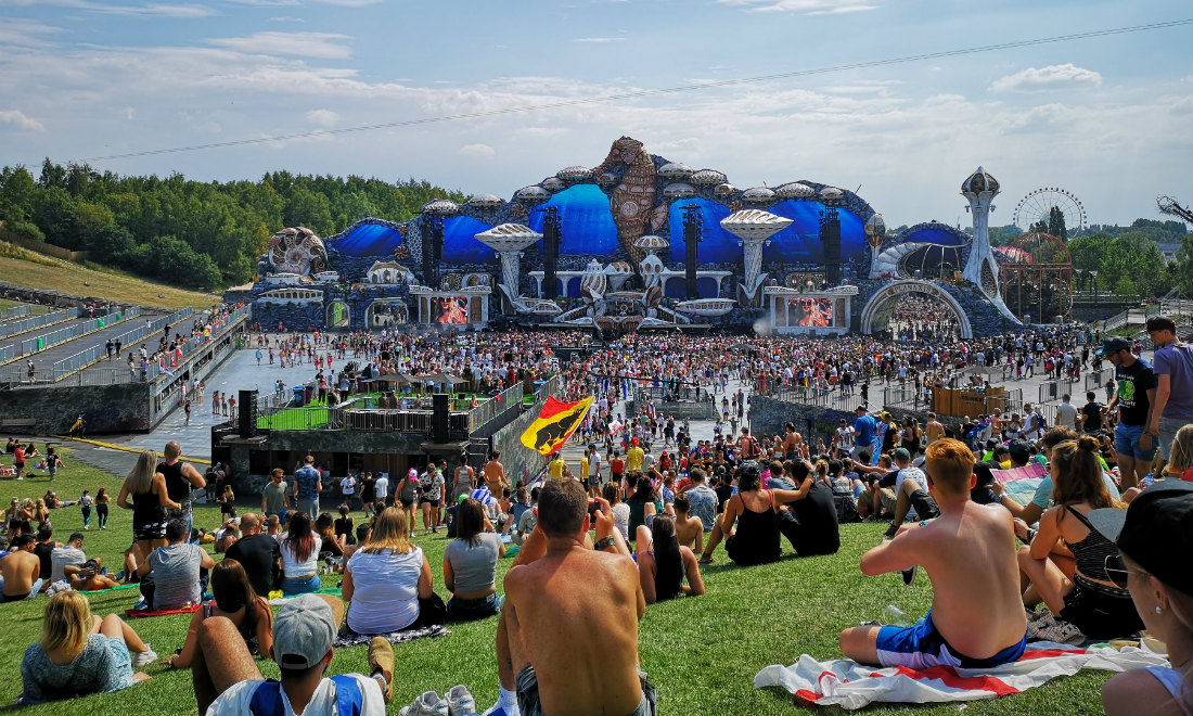 Un giorno vissuto dentro l’utopia di Tomorrowland Un giorno vissuto dentro l’utopia di Tomorrowland