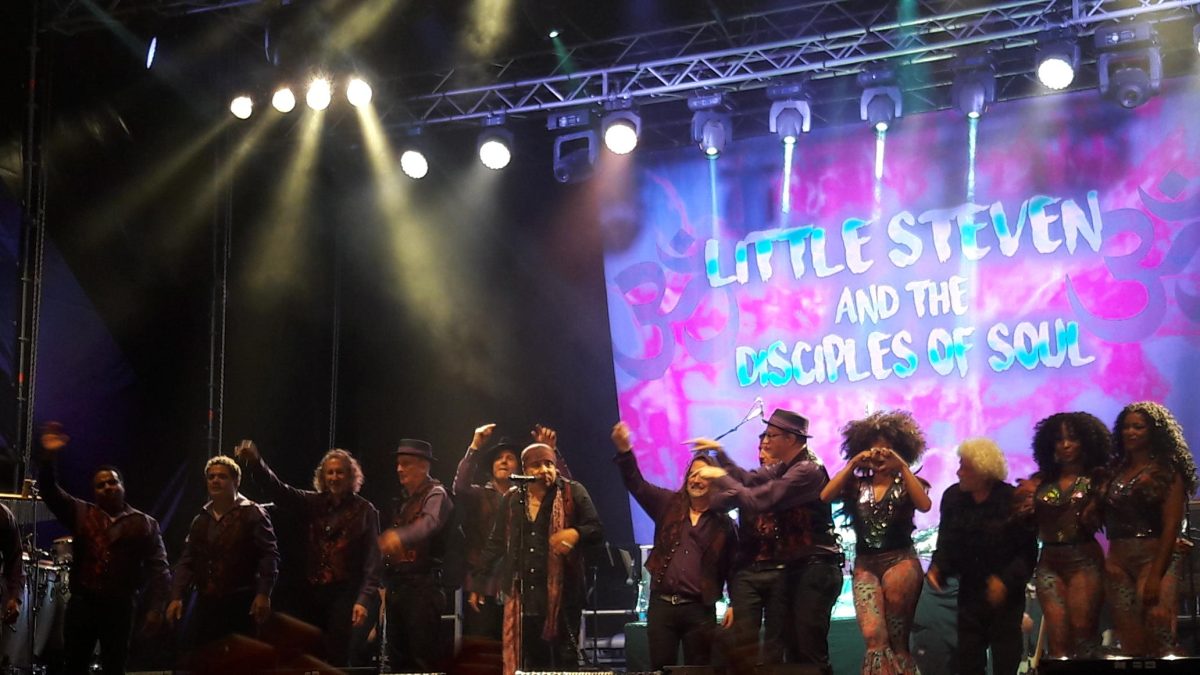 Galleria foto 'Little Steven trasforma Villa Ada in una festosa Asbury Park' - foto 4