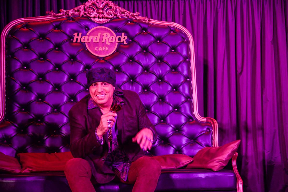 Galleria foto 'Little Steven trasforma Villa Ada in una festosa Asbury Park' - foto 5