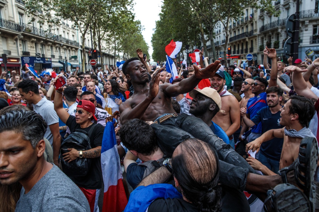 Francia Campione del Mondo: le foto di un Paese in festa