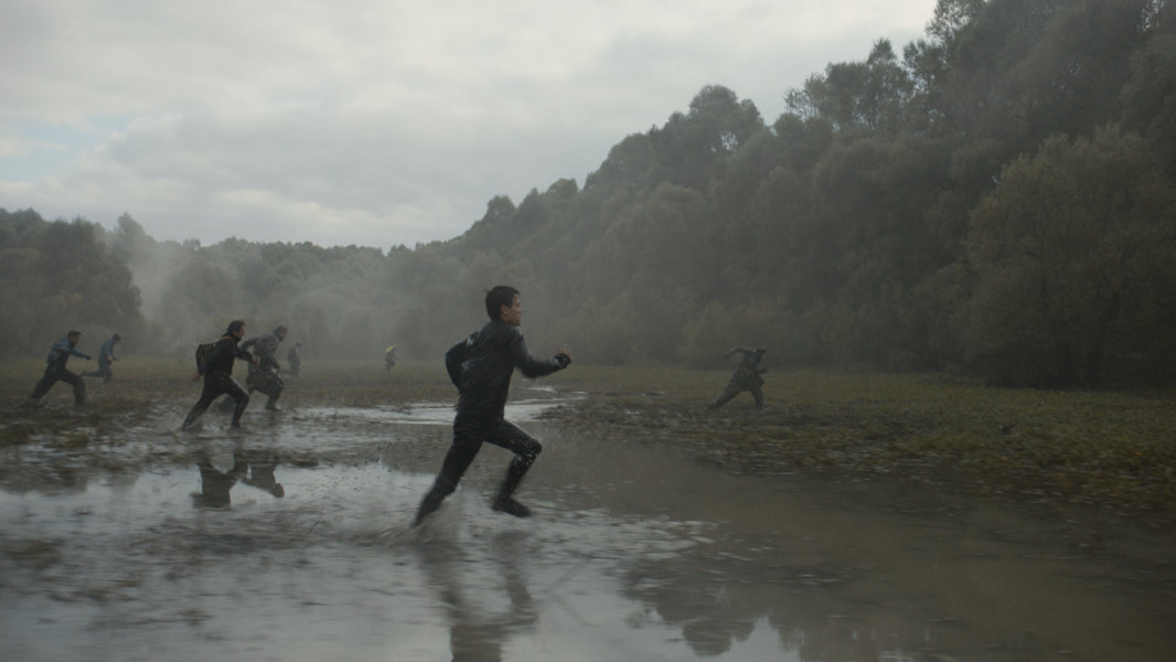 Una luna chiamata Europa nel cielo sopra Budapest – Recensione