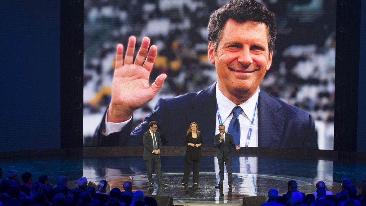 Galleria foto 'Fabrizio Frizzi: la Rai intitola al conduttore gli Studi Dear' - foto 2