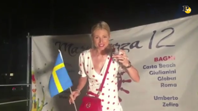 La Svizzera perde e Michelle Hunziker paga la scommessa a Filippa