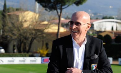 Arrigo Sacchi: il calcio e l’Italia secondo un libero sognatore