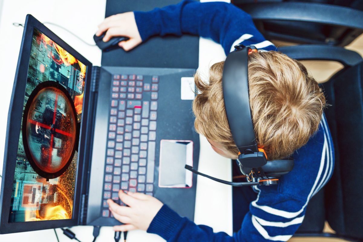 Cyber-bullismo: 10 consigli per genitori e figli