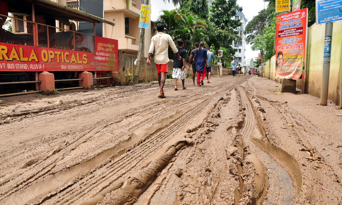 Galleria foto 'India, alluvioni e morte nel Kerala – Foto' - foto 1