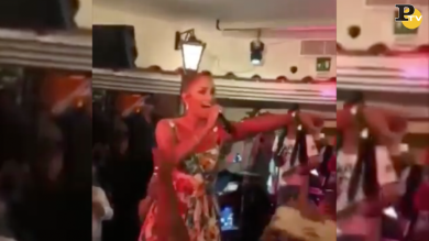 Jennifer Lopez, concerto a sorpresa a Capri | video