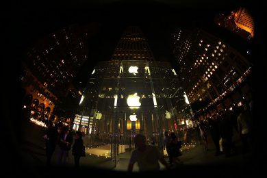 Cosa può fare Apple con 1000 miliardi di capitalizzazione