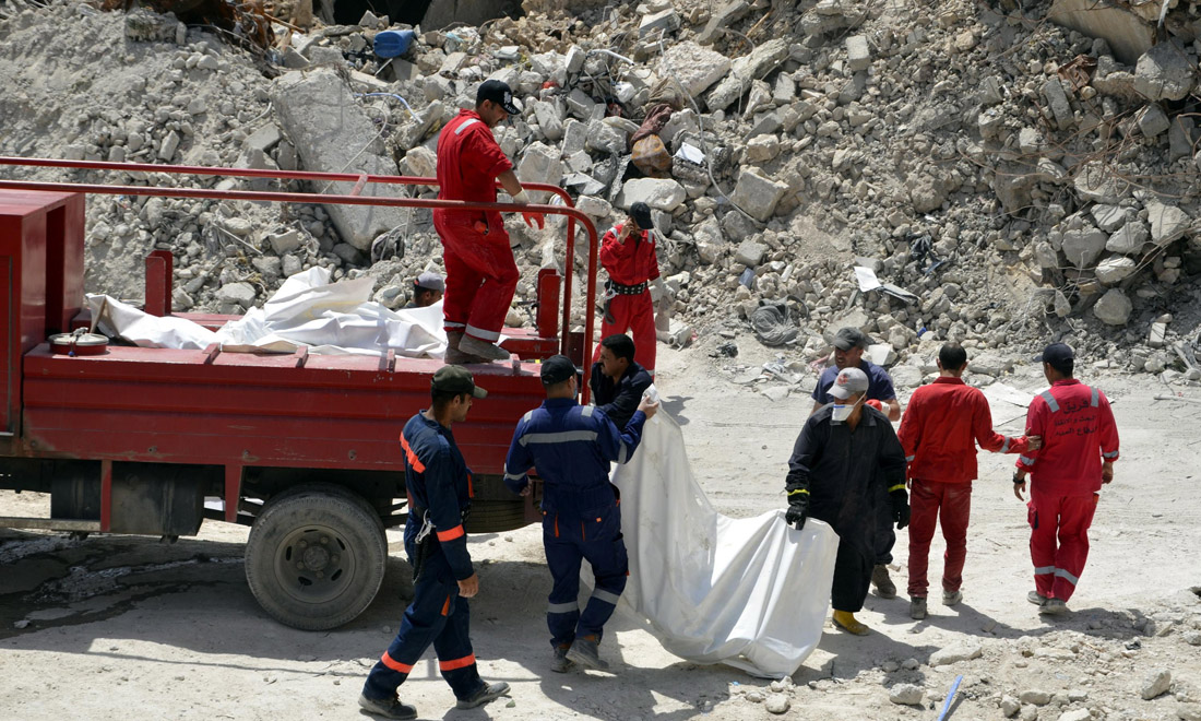 Mosul dopo l’Isis: tra cadaveri e macerie, una città dove la gente vive Mosul dopo l’Isis: tra cadaveri e macerie, una città dove la gente vive