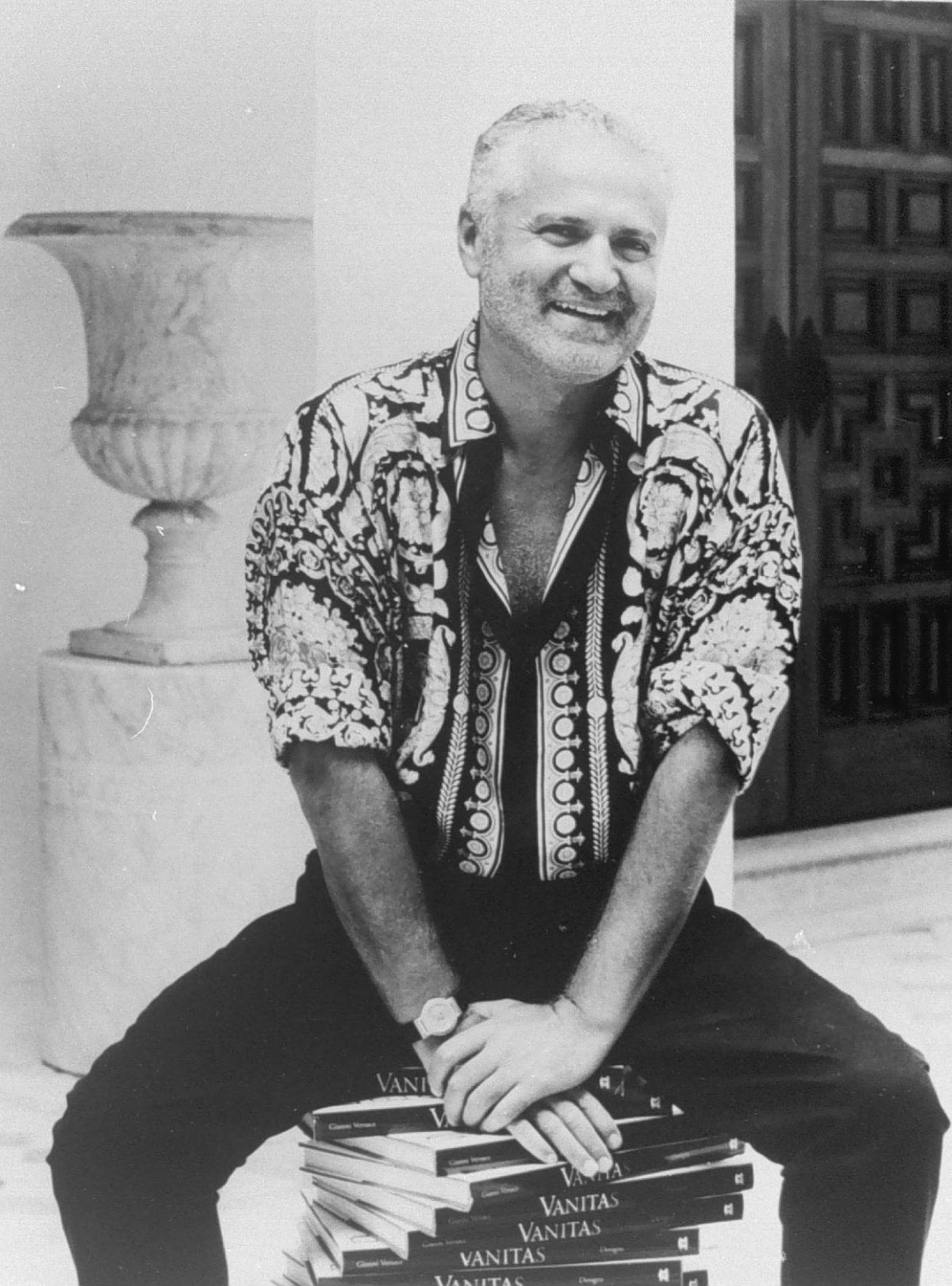 Galleria foto 'Versace: la storia del sogno di un sarto bambino' - foto 8