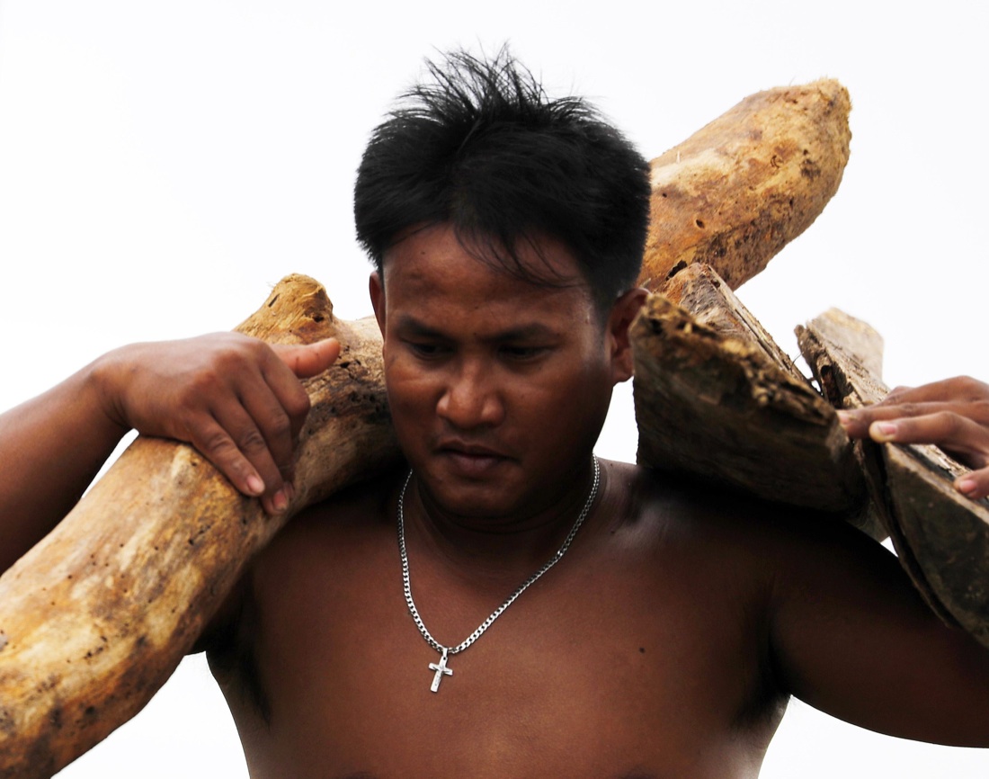 Il Tifone Manghkut devasta Filippine e Cina – FOTO