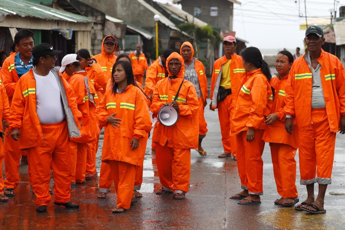 Il Tifone Manghkut devasta Filippine e Cina – FOTO