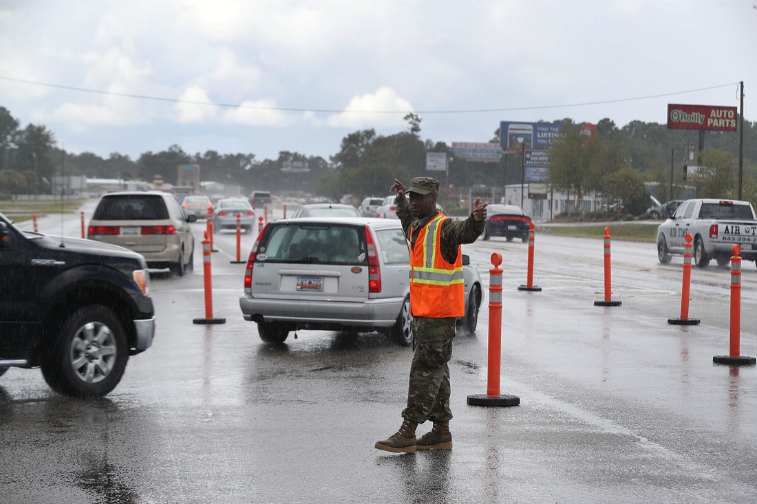 Usa, l’arrivo dell’uragano Florence: vittime e danni – FOTO