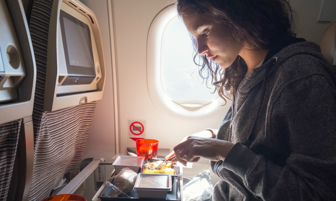 Aerei, come sopportare voli sempre più lunghi