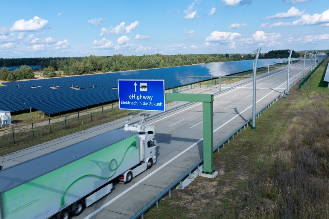 Il futuro sostenibile dei TIR: le “E-highways” (autostrade elettrificate)