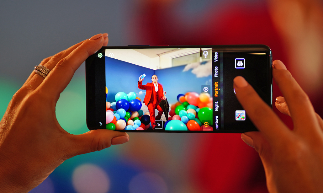 Huawei Mate 20 Pro è il telefono per chi non vuole problemi di batteria Huawei Mate 20 Pro è il telefono per chi non vuole problemi di batteria