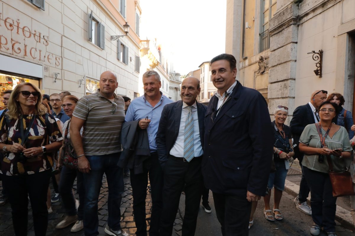 Galleria foto 'Grand Tour d’Italia: a Roma con la Cuccarini e Tommassini' - foto 7