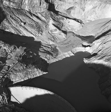 55 anni fa la tragedia del Vajont: storia e foto della costruzione della diga