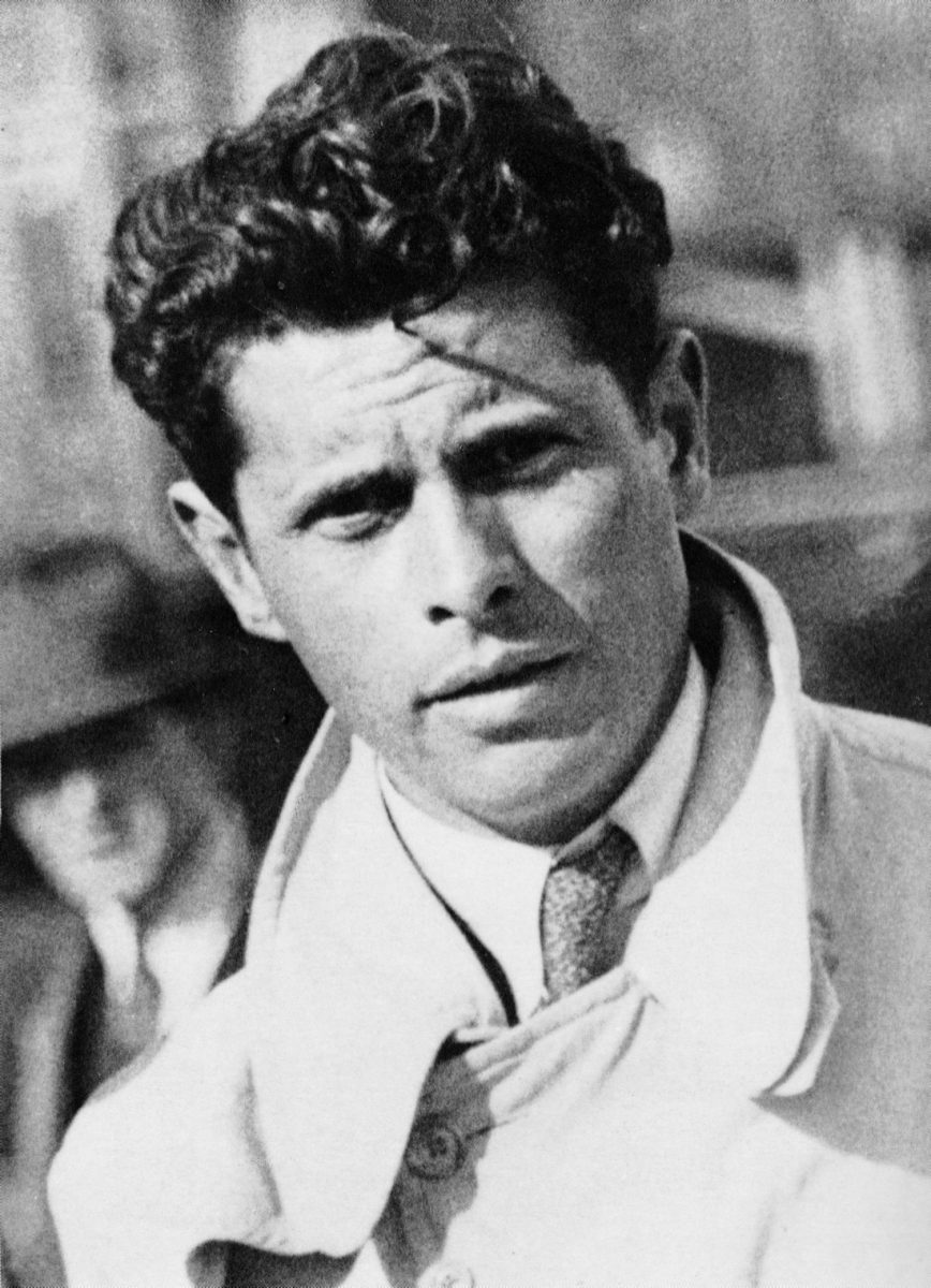 La Citroen “2 CV” ha compiuto 70 anni. La storia e le foto