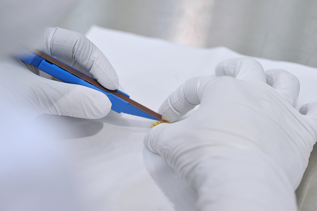 La costruzione e gli strumenti dell’Insight, il piccolo lander che studia Marte – FOTO