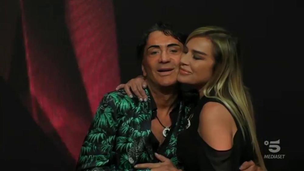 Grande Fratello Vip 3: Silvia Provvedi vola in finale