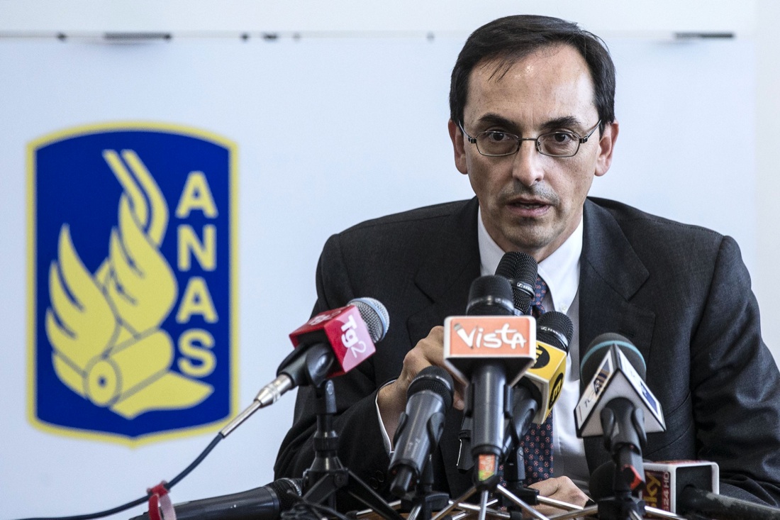 Anas, ecco le ragioni delle dimissioni dell’ad Armani