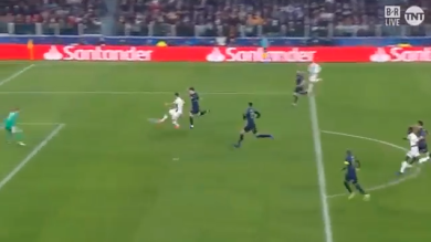 Cristiano Ronaldo, incredibile gol Juventus-Manchester United | video