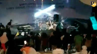 Tsunami in Indonesia travolge concerto ad una convention | video