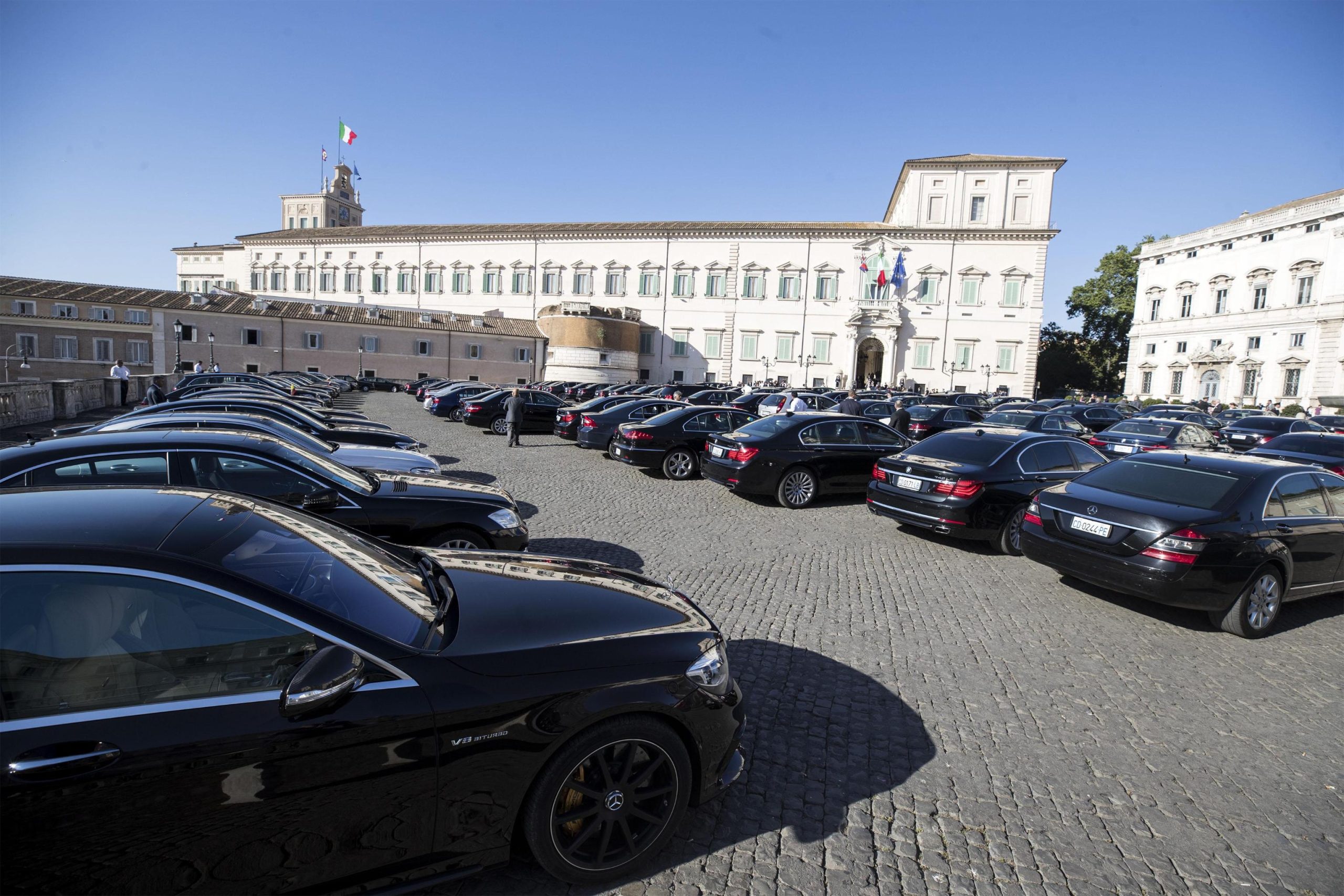 Il sindaco non può usare mai l’auto blu per scopi privati Il sindaco non può usare mai l’auto blu per scopi privati