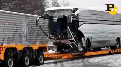 Pullman Flixbus partito da Genova si schianta in Svizzera | video