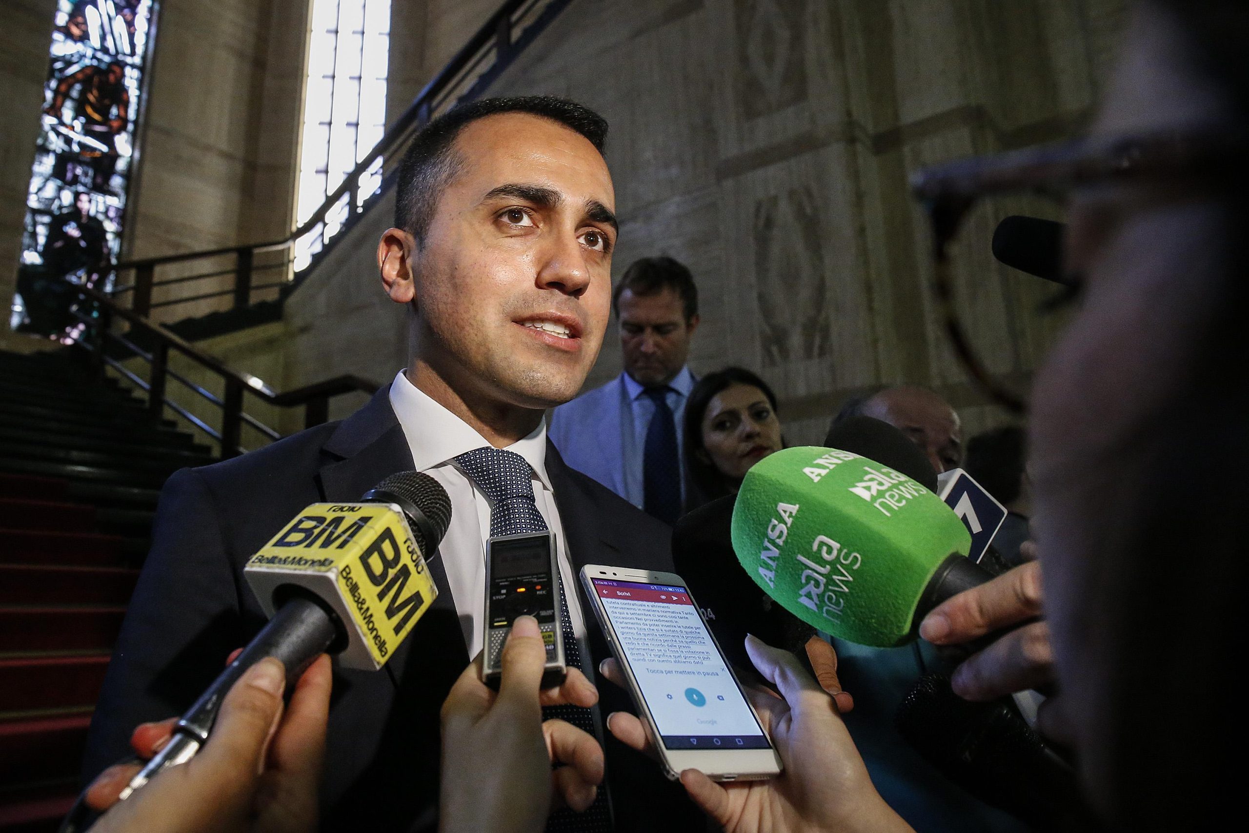 Di Maio: tutte le volte che il vicepremier ha fatto marcia indietro Di Maio: tutte le volte che il vicepremier ha fatto marcia indietro