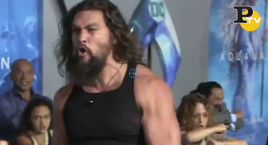 Jason Momoa balla l’Haka alla prima di Aquaman | video