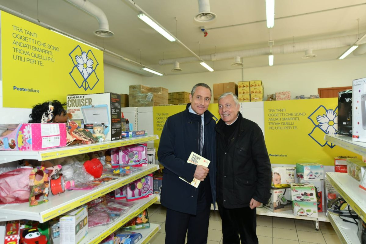 Galleria foto '“Valori ritrovati” il progetto benefico di Poste Italiane' - foto 2