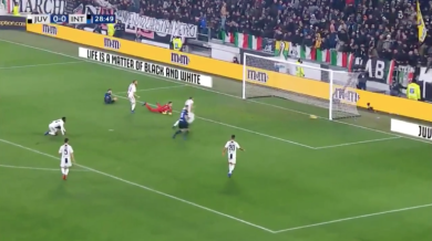 Juventus-Inter il palo di Gagliardini | video