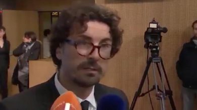 La gaffe di Toninelli su Genova: ‘Tornerà più forte in pochi mesi, al massimo anni’ | video
