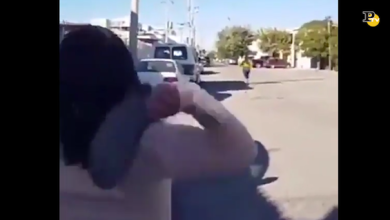 La mamma campionessa di lancio della ciabatta