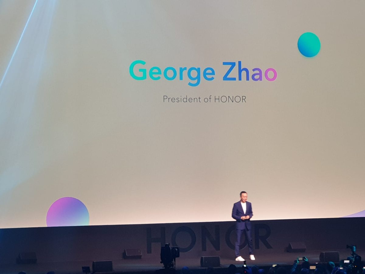Ecco Honor View20, il nuovo smartphone Ecco Honor View20, il nuovo smartphone