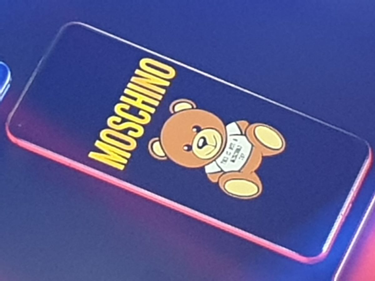 Ecco Honor View20, il nuovo smartphone Ecco Honor View20, il nuovo smartphone